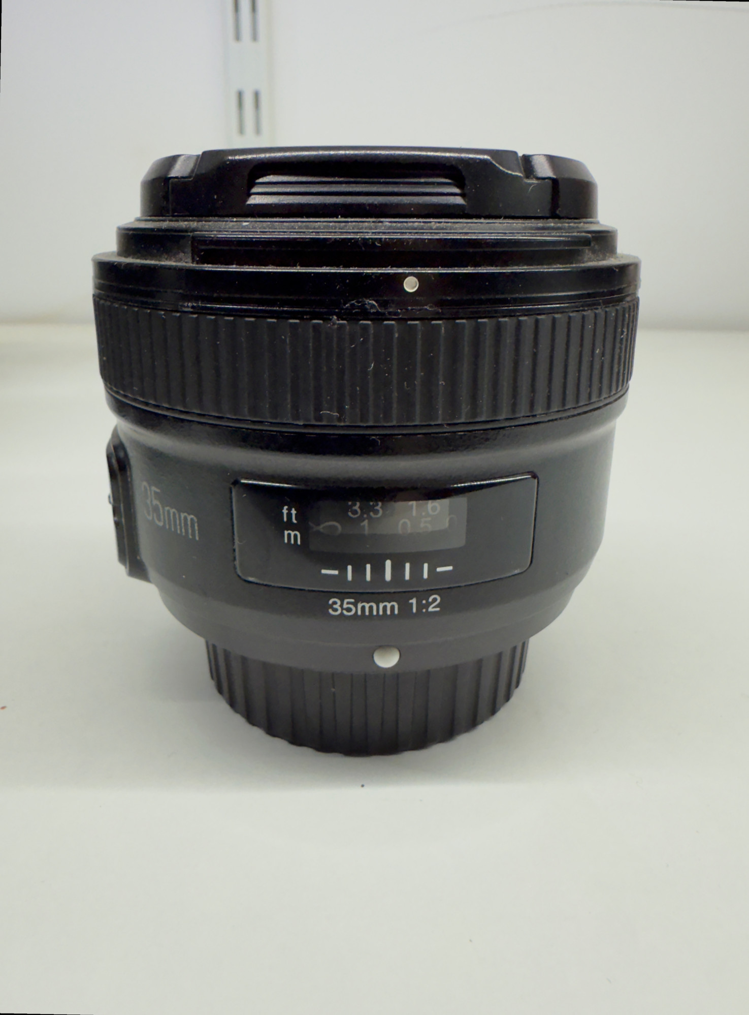 Yongnuo 35mm 1:2